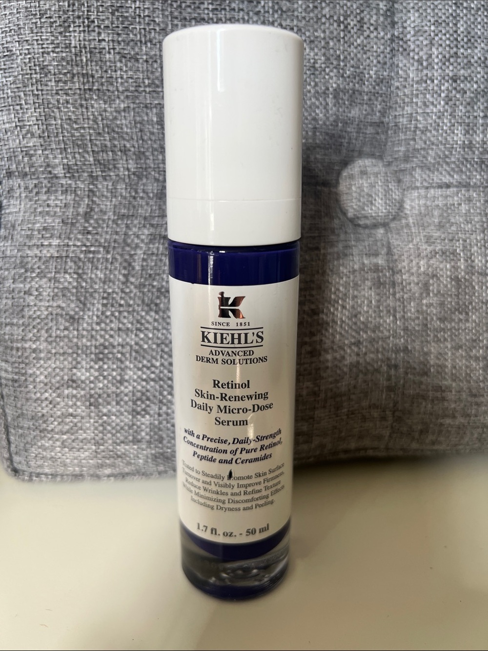 Kiehl's White & Deep Blue Retinol Daily Micro-Dose Serum